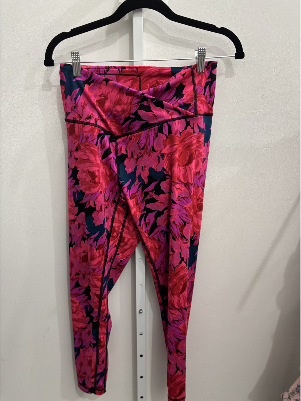 Victoria's Secret Floral Print Leggings
